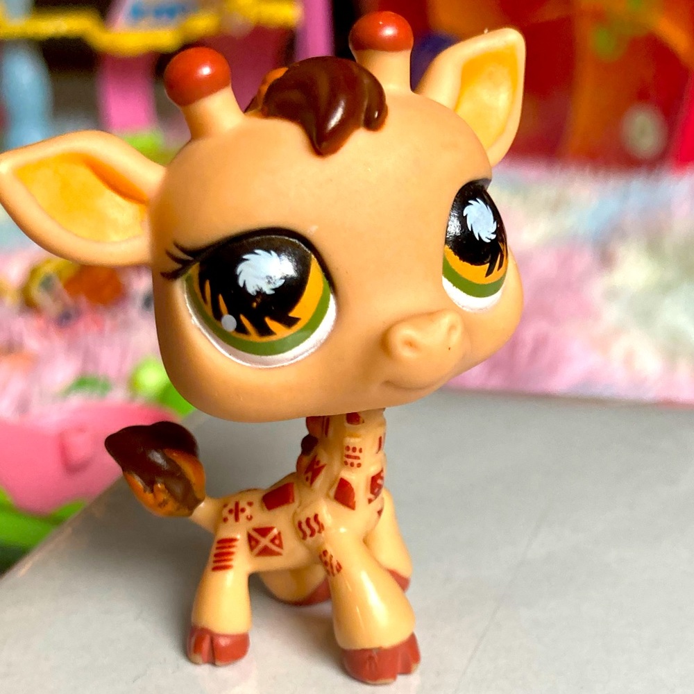 LPS giraffe